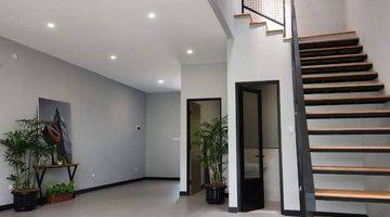 Gambar 5 Rumah Baru Industrial Design Giri Loka 1. Bsd City 