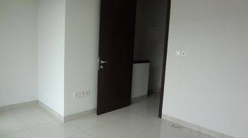 Gambar 2 Rumah Dijual 2 Lantai Cluster East Asia 4x12 Green Lake City Termurah Siap Huni