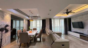 Gambar 1 Jual apartemen royale springhill 3BR 192 meter golf sea view