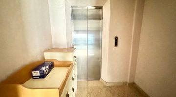 Gambar 5 Sewa Apartemen Royale Springhill 2 Kamar 165 Meter Furnish