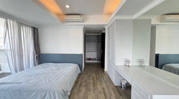 Gambar 2 Sewa Apartemen Royale Springhill 3 Kamar 196 Meter Furnish