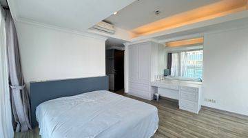 Gambar 3 Sewa Apartemen Royale Springhill 3 Kamar 196 Meter Furnish