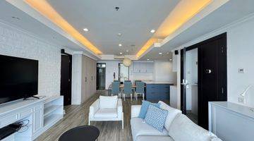 Gambar 1 Sewa Apartemen Royale Springhill 3 Kamar 196 Meter Furnish