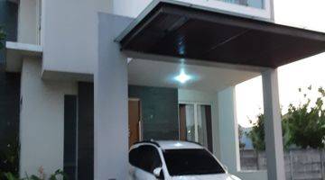 Gambar 1 Jual Rumah Royal Residen Hook Main Road Lake View