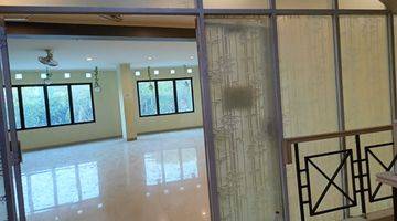 Gambar 5 Disewa Ruko Renovasi Gandeng 4 Lt Mall Daan Mogot Baru Lt130m2 Lb 400m2 