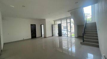 Gambar 1 Dijual Rumah Pik 2 Minimalis Virginia Uk 10x15m² At Jakarta Utara