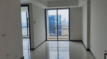 Gambar 5 Apartemen Diatas Mal Kokas