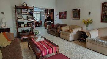 ruang tamu cipete - rumah lama hitung