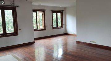 Gambar 2 Best Offer For Rent 5 Bedrooms House At Kuningan Kng025