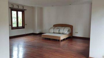 Gambar 4 Best Offer For Rent 5 Bedrooms House At Kuningan Kng025