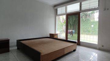 Gambar 4 For Rent House At Kemang Area 4 Bedrooms Kmg023 