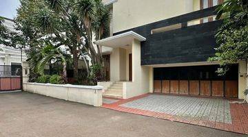 Gambar 5 Modern Tropical Townhouse - Kemang