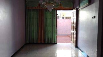 Gambar 2 Rumah 1.5 lantai Batan Timur Semarang