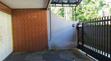 Gambar 3 Rumah 1.5 lantai Batan Timur Semarang