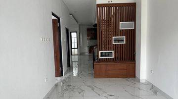 Gambar 3 Dijual rumah siap Huni di sentul city 