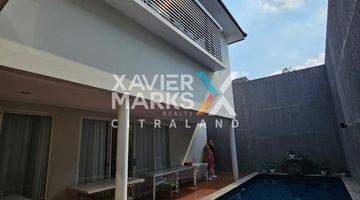 Gambar 1 Rumah Mewah Graha Natura plus Private pool