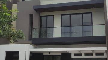 Gambar 1 Dijual Rumah Baru 2 Lantai Minimalis Woodland, Citraland