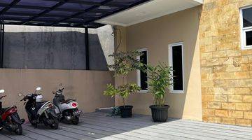 Gambar 1 Rumah Bagus Semi Furnished SHM di Tangerang Selatan