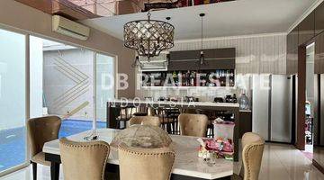 Gambar 3 Rumah Graha With Private Pool Furnished 