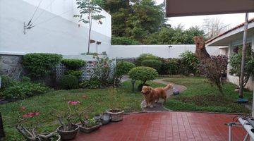 Gambar 5 Rumah Selangkah Ke Raya Darmo Tengah Kota Surabaya