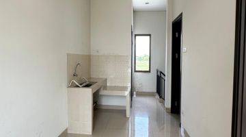 Gambar 2 Disewa  Ruko Savoy 2 Lantai  Semi Furnished Di Jakarta Garden City