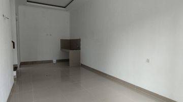 ruang tamu rumah cluster 2 lantai siap