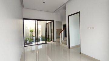 Gambar 2 Rumah Tropical 2 Lt Dkt Stasiun Sudimara Dp 10 Juta All In