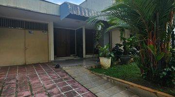 Gambar 2 Rumah Di Jl. Tulodong Bawah - Kebayoran Baru. Scbd Area. Luas 302m2 Hanya Rp 19.5m