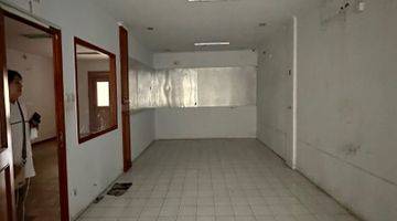 tampak depan  ruko gandeng 4 di bandengan