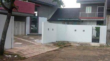 Gambar 1 Rumah Ada Swimming Pool Di Bintaro Tangerang Selatan