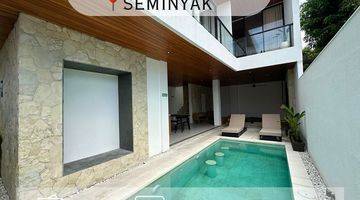 Gambar 1 Villa Baru Lokasi Strategis Di Seminyak Bali