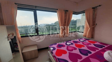 Gambar 2 Hunian Full Furnished Dengan Balkon Pribadi, Good View Kolam Renang