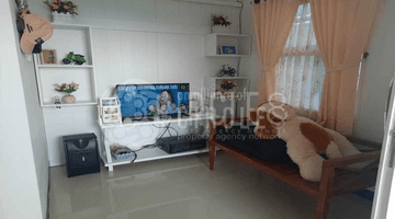 Gambar 3 Hunian Full Furnished Dengan Balkon Pribadi, Good View Kolam Renang