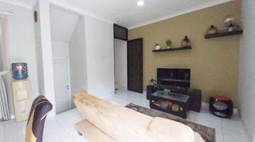 Gambar 4 Rumah Deket Living World Kota Wisata