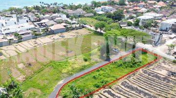 Gambar 1 Tanah di Pantai Seseh, Badung SHM 900 m²