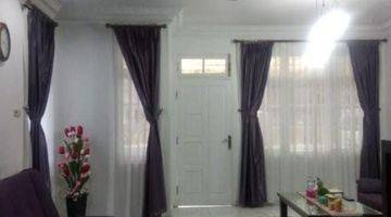 Gambar 1 Dijual Cepat Rumah 2 Lantai Cirendeu