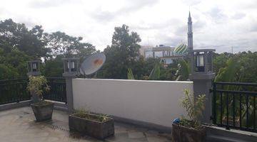 foto lainnya rumah 3 lantai bagus di
