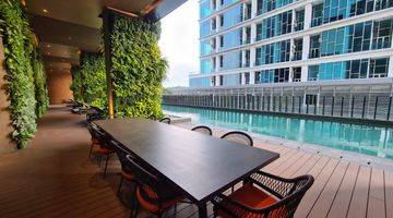 kolam renang apartement yukata suites 3 br