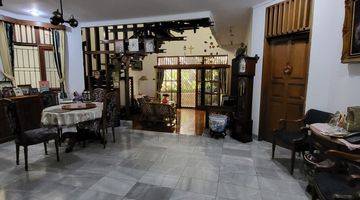 kamar mandi rumah 2 lantai bagus furnished