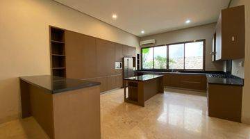 Gambar 2 Beautiful Modern House With Pool In Pondok Indah Area