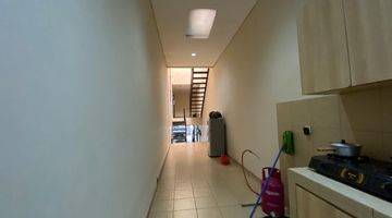 Gambar 4 Beautiful Modern House With Pool In Pondok Indah Area