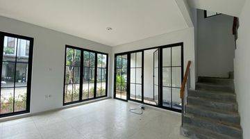 Gambar 4 Nice Modern Elegant House With Victorian Style In Cireundeu Area