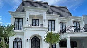 Gambar 4 Rumah Modern American Classic Style di Bintaro Jaya