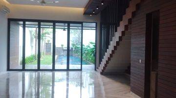 Gambar 3 Modern Luxury House With Pool In Cilandak Area Housing Complex 