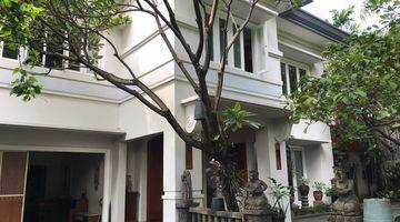 Gambar 1 Beautiful Modern House with Pool in Kebayoran Baru