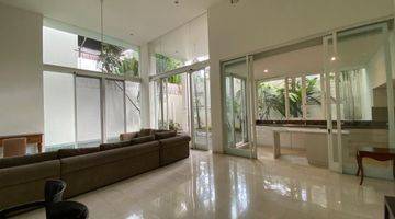 Gambar 4 Beautiful Modern Cozy House With Pool In Cilandak Area