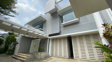 Gambar 1 Moder House 2 Storeys With Pool In Pondok Indah Area