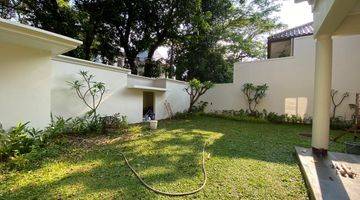 Gambar 3 Modern Tropical Nice House In Housing With Pool In Kemang Area