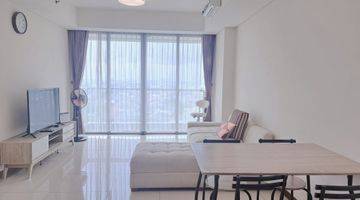 Gambar 4 St. Moritz New Royal Suite 2BR Furnished Bagus