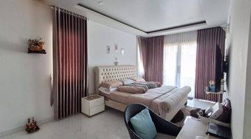 Gambar 4 Rumah Modern With Pool Jl Tukad Badung Xvii Renon Kota Denpasar 